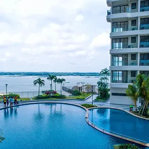 Apartment Scenic Country Garden Danga Bay By Lions Bay, Johor Bahru