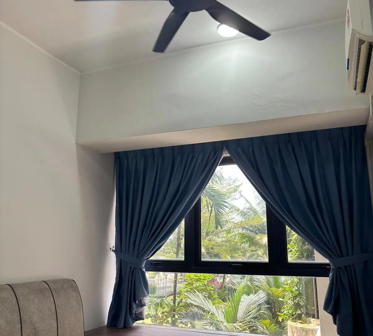 Apartment Pool View By The Beach 6-8Pax 3B3B Cozy Staycation Johor Bahru